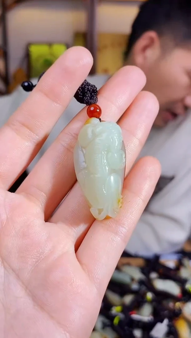 【闪购商品】和田玉颈饰未镶嵌1