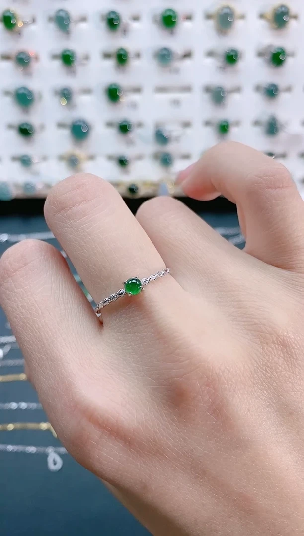 【闪购商品】翡翠戒指银S925镶嵌天然翡翠