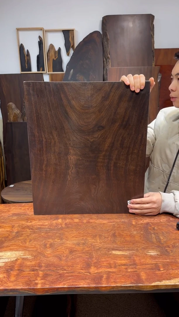 风车木（黑檀木）尺寸52*46*2.3编号429