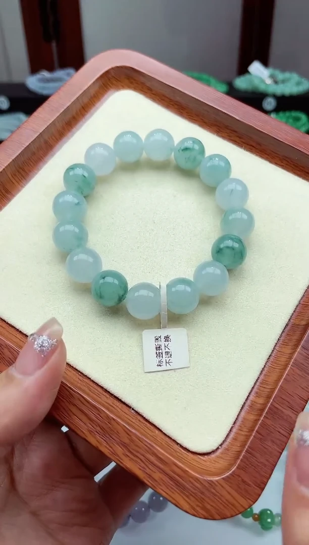 【闪购商品】翡翠手链未镶嵌翡翠