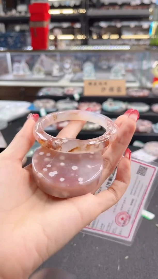 未镶嵌手镯石英质玉60圈口（赠品镯心）633221