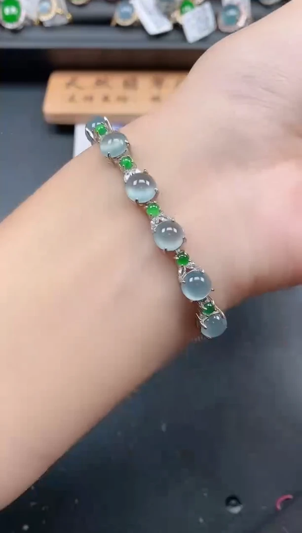 银S925镶嵌戒指翡翠1111