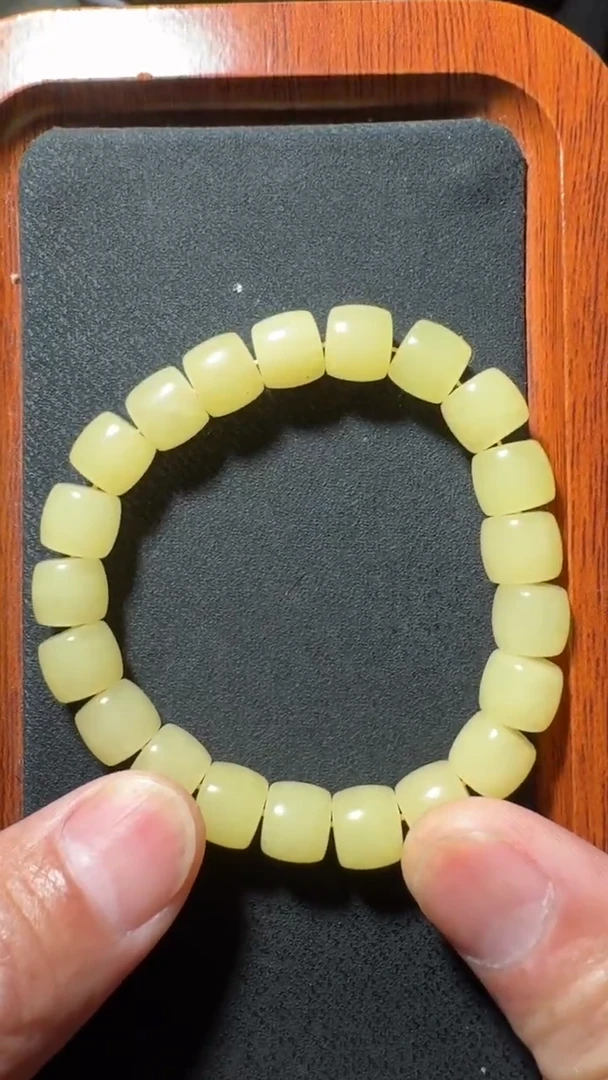 未镶嵌和田玉挂件龙*男女款时尚百搭饰品