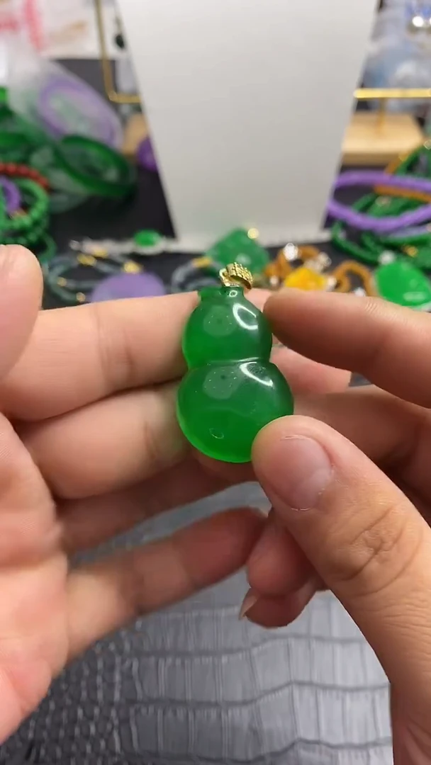 颈饰未镶嵌翡翠S009