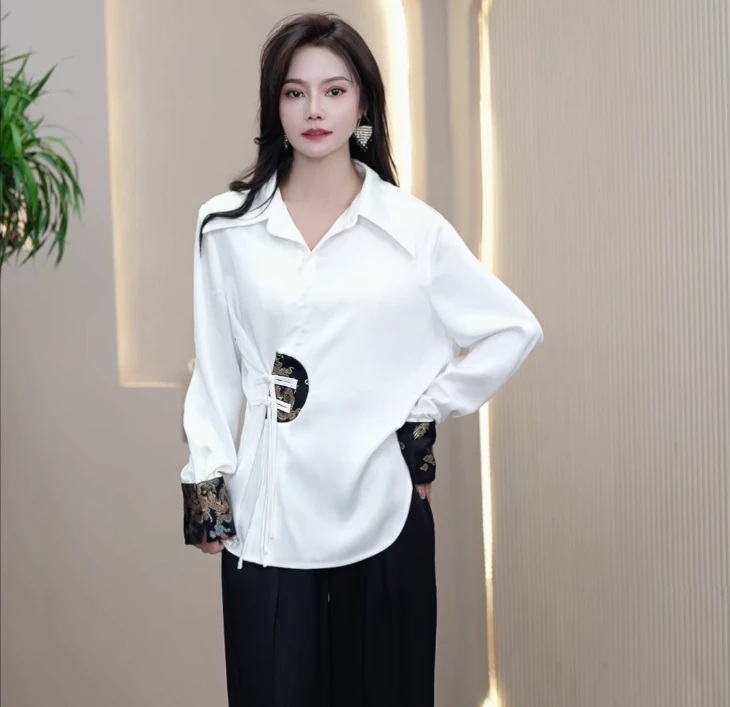 翻领衬衫国风常规款印花包臀上衣薄款夏季西装薄款女套装高级时尚