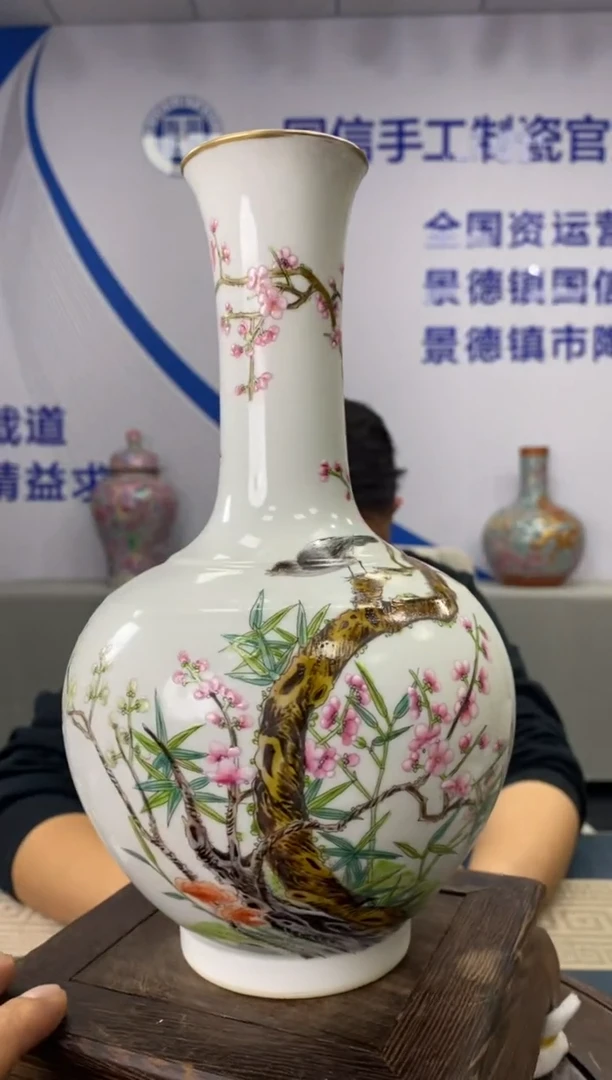 【闪购商品】摆件f199景德镇瓷器一件