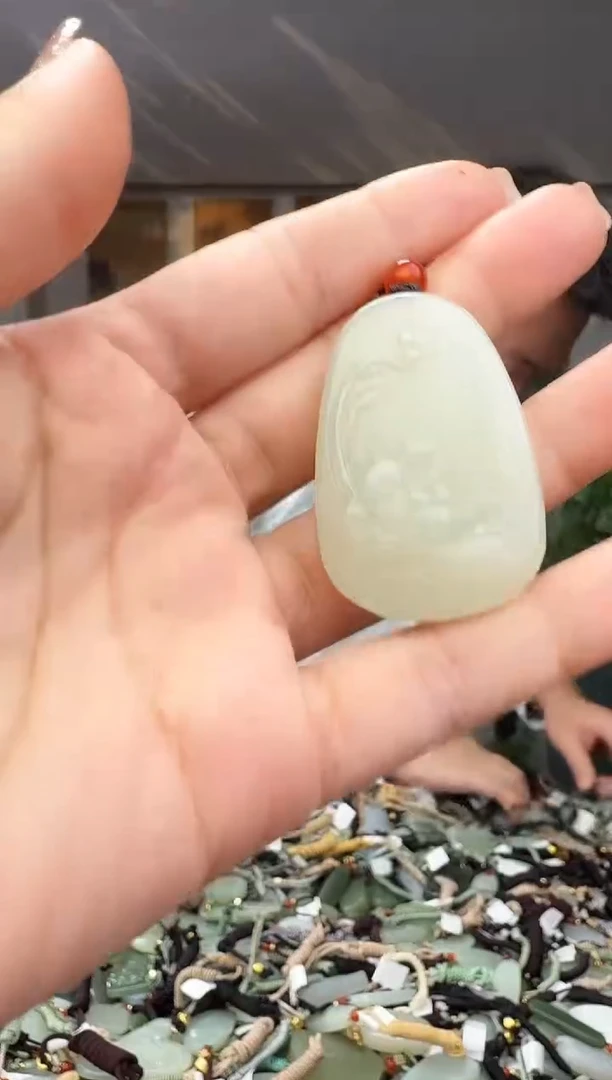 颈饰未镶嵌和田玉拍一发一多样性发货