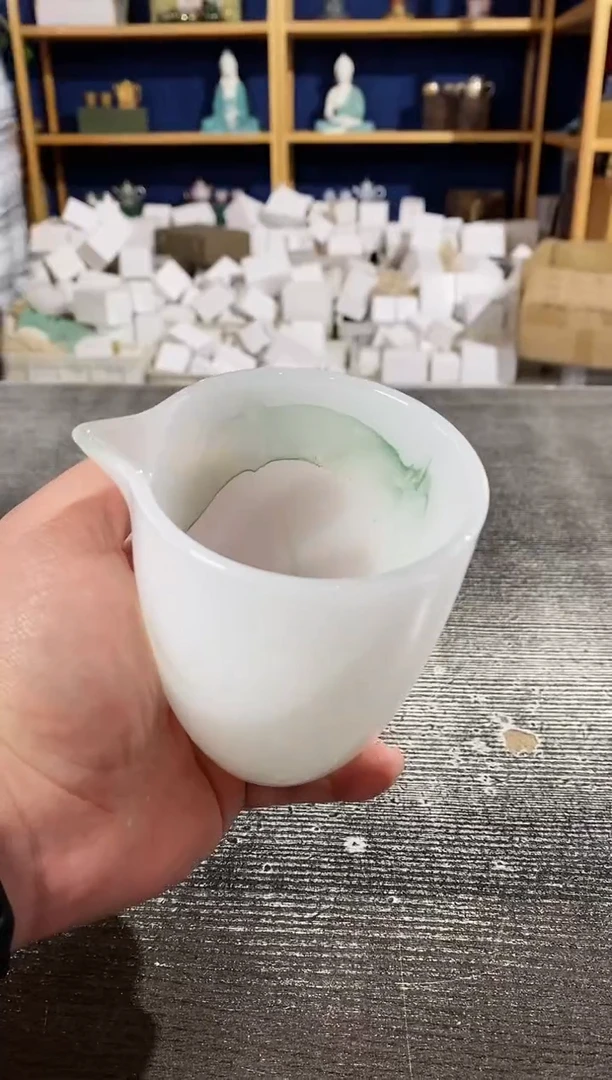 【闪购商品】其他白玉琉璃飘绿公道杯