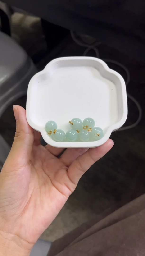 颈饰18K金镶嵌翡翠Z42/多样性发一件/配绳子