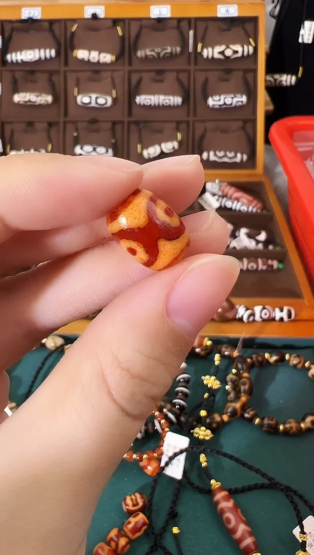 玛瑙/玉髓（覆膜）颈饰未镶嵌41（微瑕随机发货）