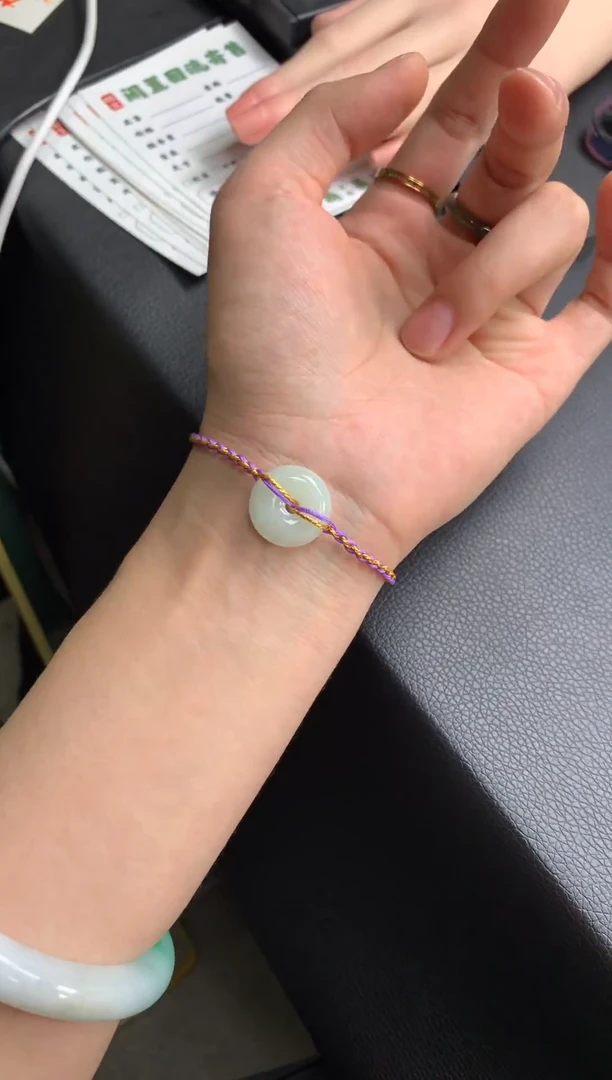 颈饰未镶嵌翡翠挂件（多样性发一件）