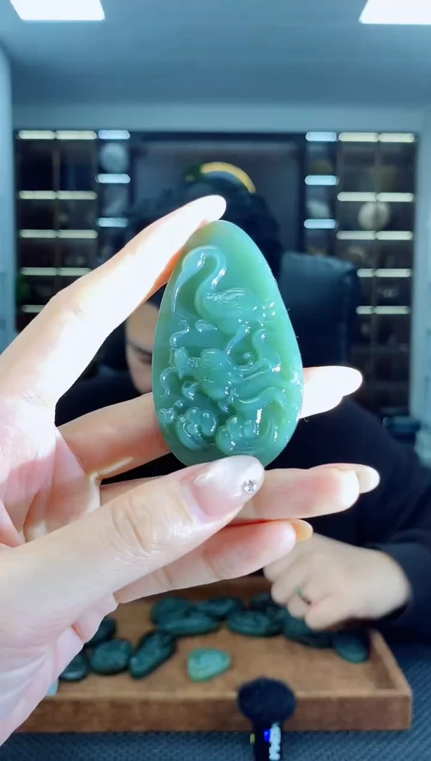 颈饰未镶嵌和田玉2