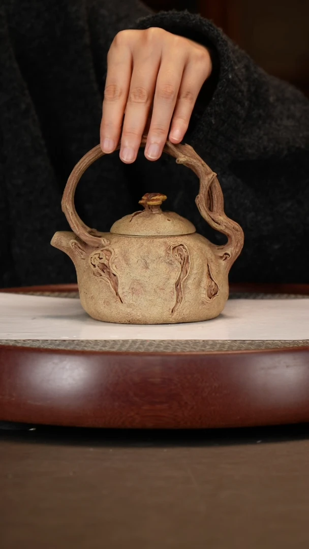 【闪购商品】紫砂茶壶一鸣惊人提梁310c