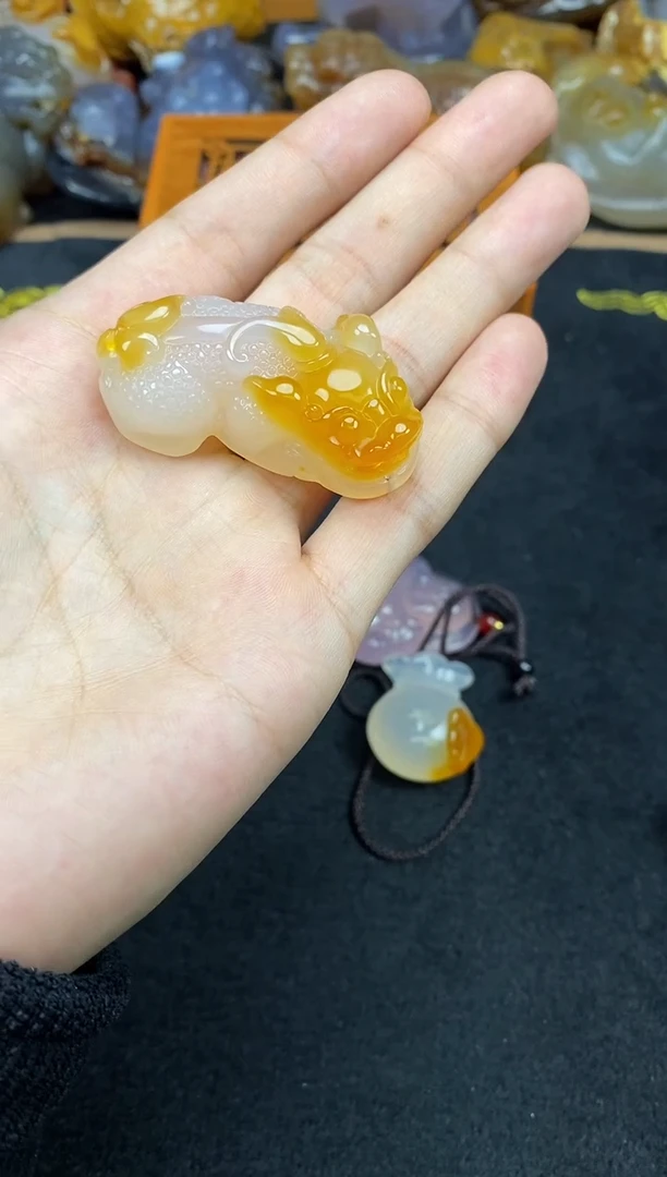 未镶嵌玛瑙/玉髓珠宝奇石若*0