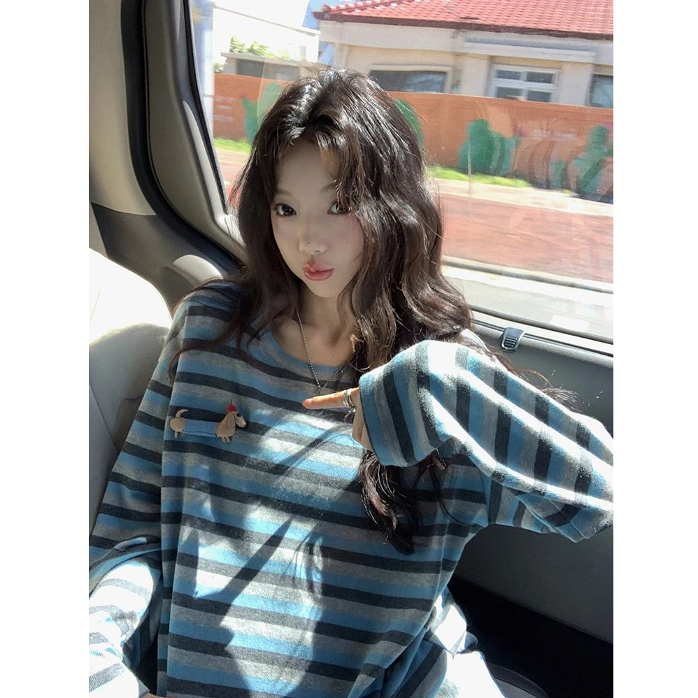 设计感撞色条纹圆领长袖T恤女秋季宽松百搭休闲上衣