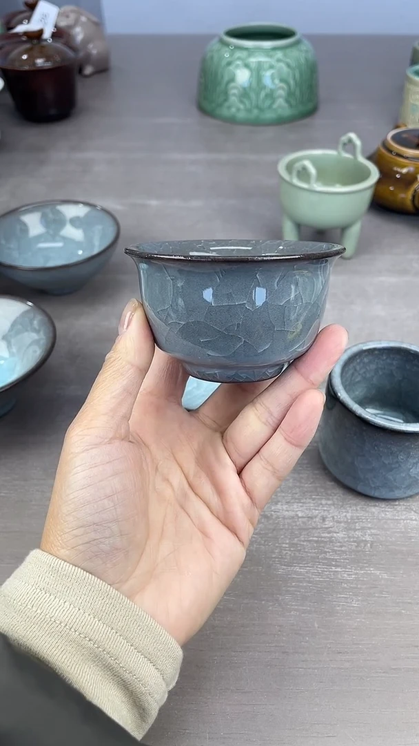 青瓷仓储福利清仓