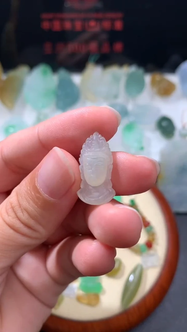 未镶嵌定制翡翠