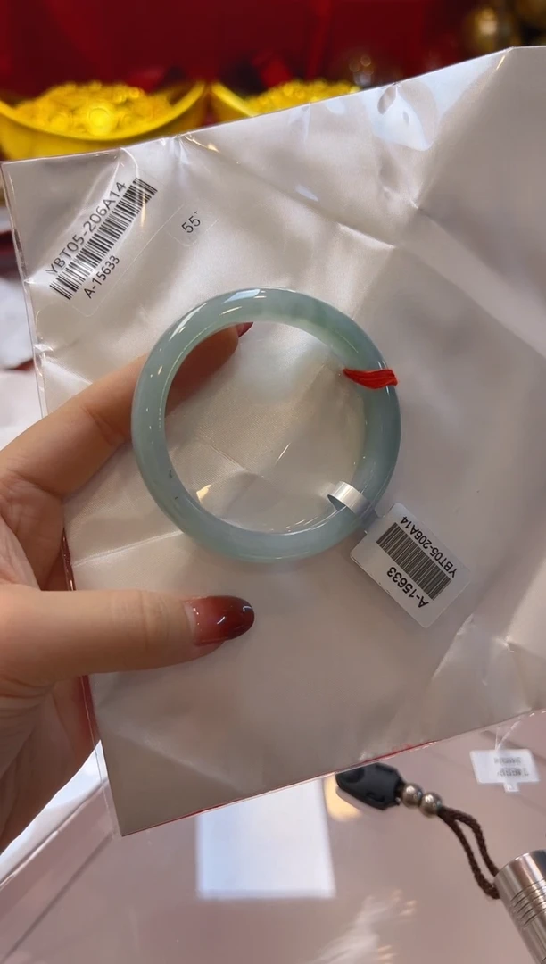 【闪购商品】翡翠手镯未镶嵌53-55多样性团购发一件