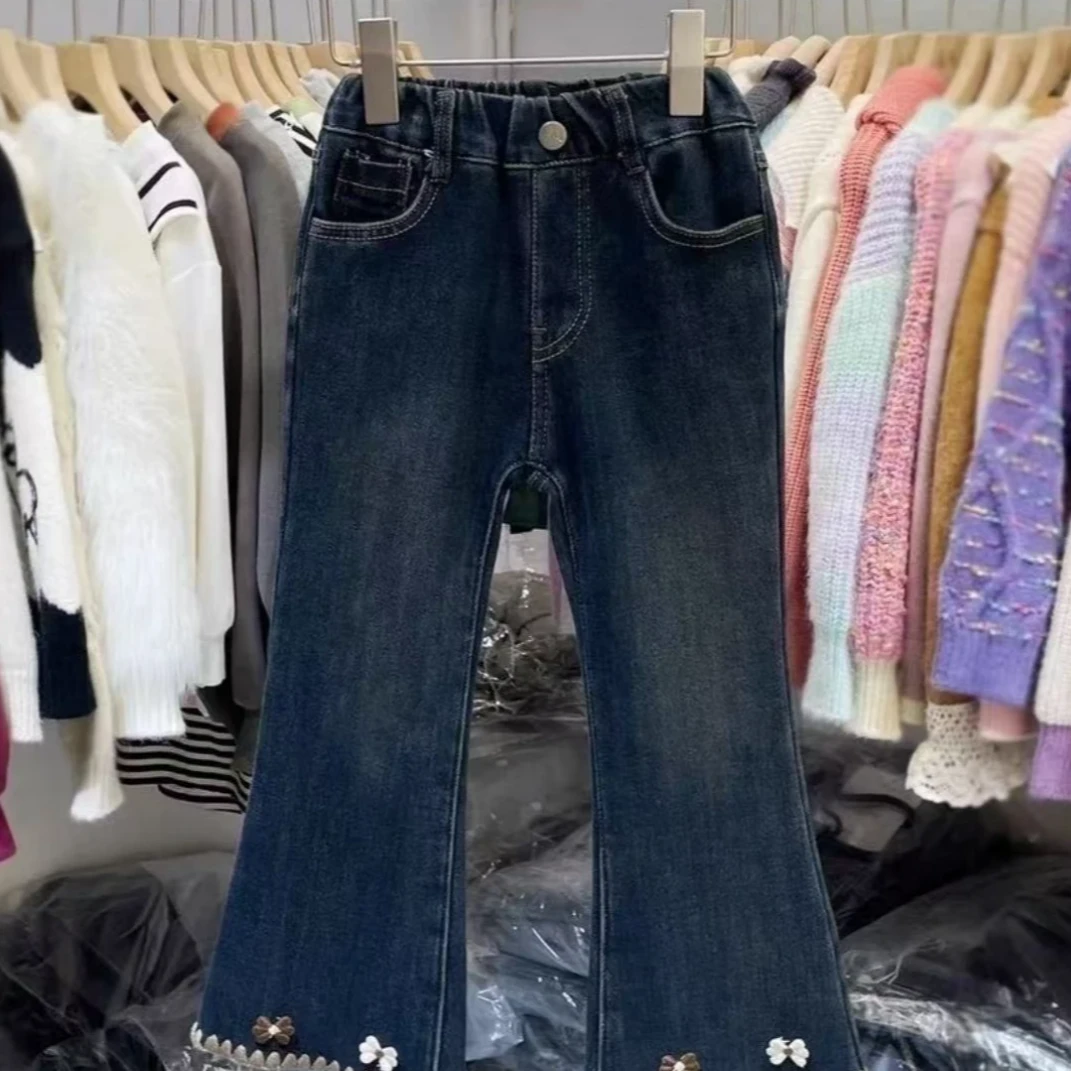 女童冬季纯色花边一体绒小花刺绣微喇牛仔裤2141