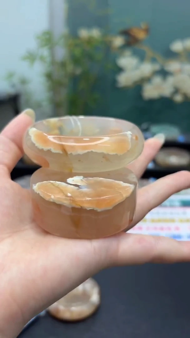 未镶嵌手镯石英质玉C198(57圈赠送镯心)