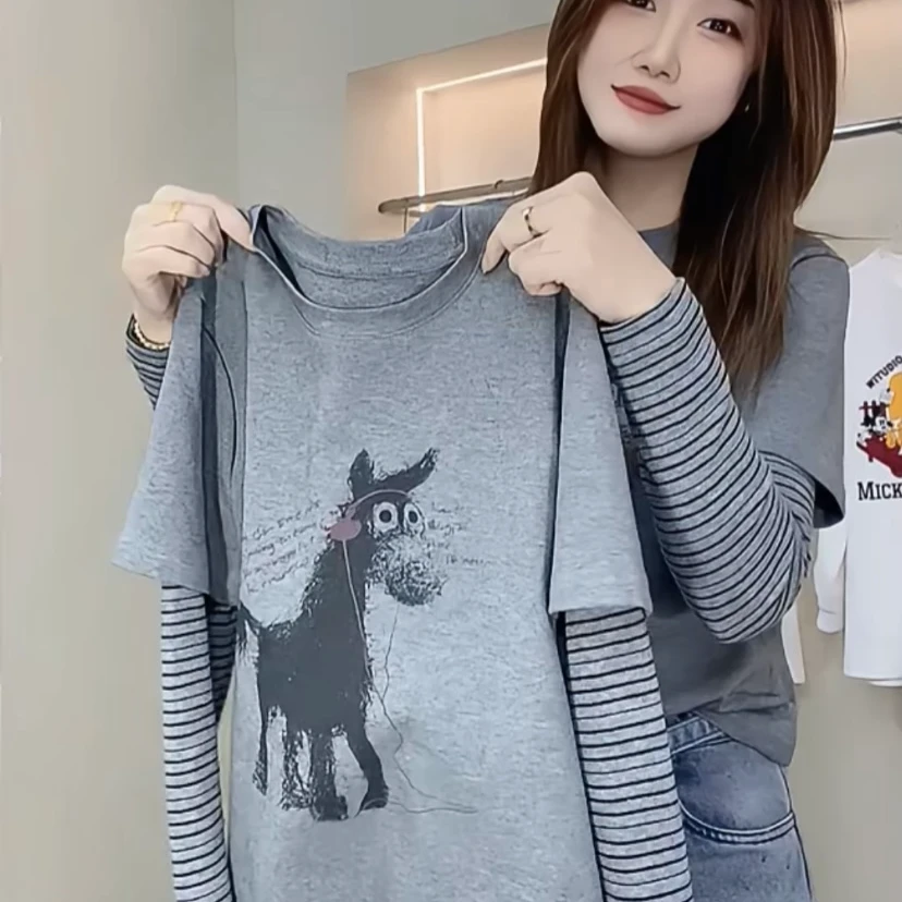 高端欧货冬季新款圆领卡通印花字母假两件磨毛条纹长袖T恤女