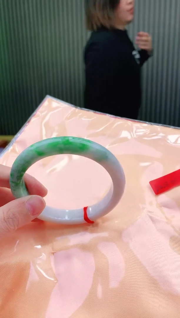 未镶嵌手镯翡翠61