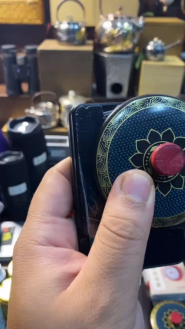 瓷片闪购商品 如图所示