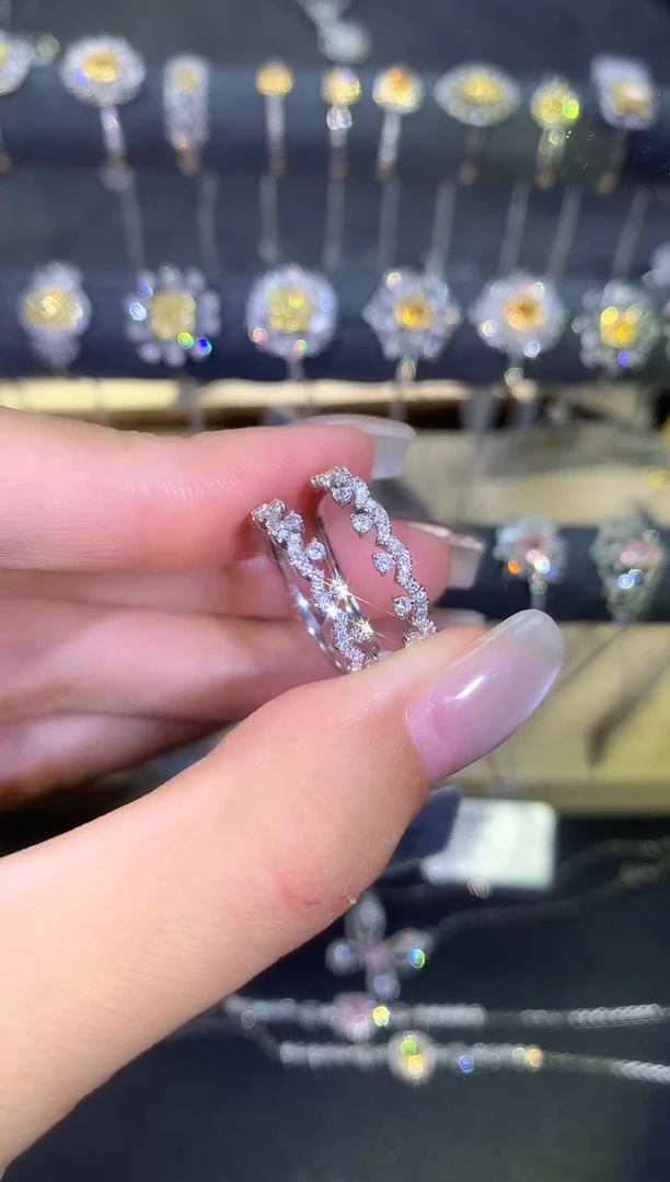 18K金镶嵌戒指/指环钻石公*李戒指护戒