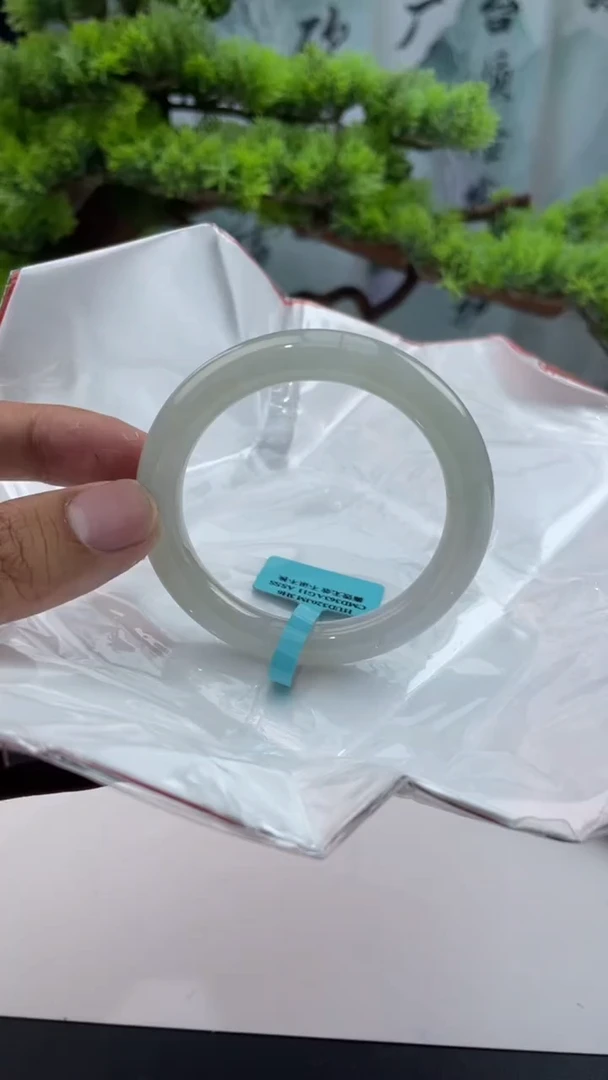 【闪购商品】翡翠手镯未镶嵌35翡翠手镯