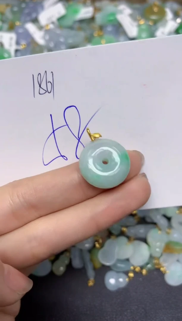 【闪购商品】翡翠颈饰18K金镶嵌天然翡翠A货