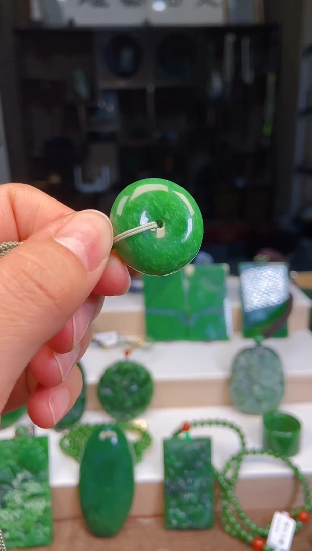 【闪购商品】和田玉挂件未镶嵌1