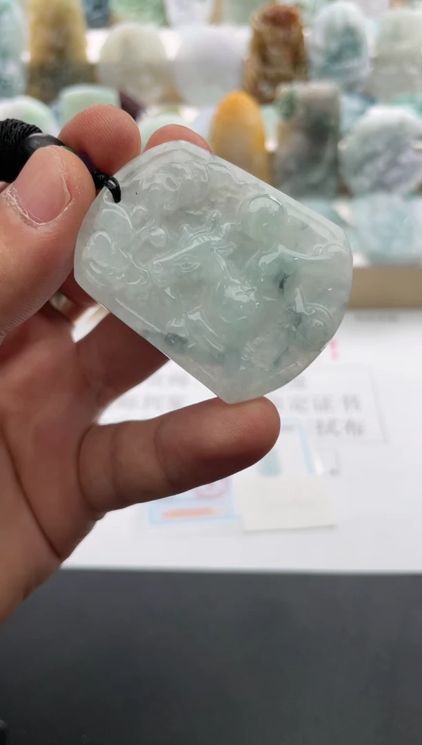 【闪购商品】翡翠颈饰未镶嵌..../1/19/ 271