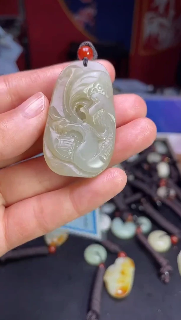 颈饰未镶嵌和田玉1