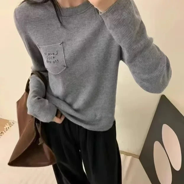 B 门店3&49！口碑易德羊毛纱！超细14针圆领休闲打底针织女 T4365