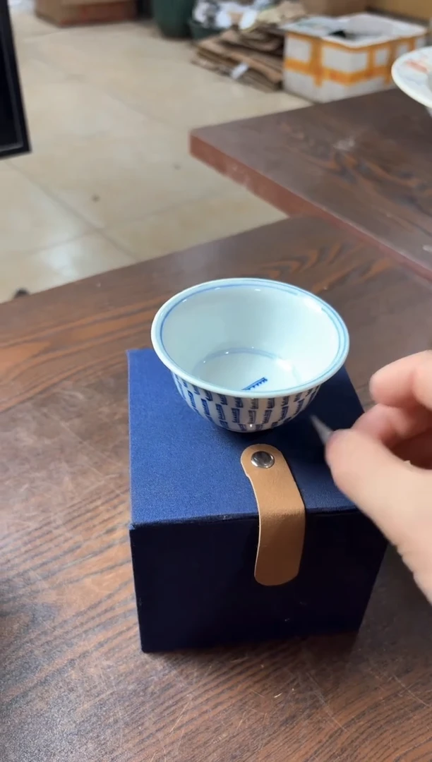瓷辛****人瓷器774...