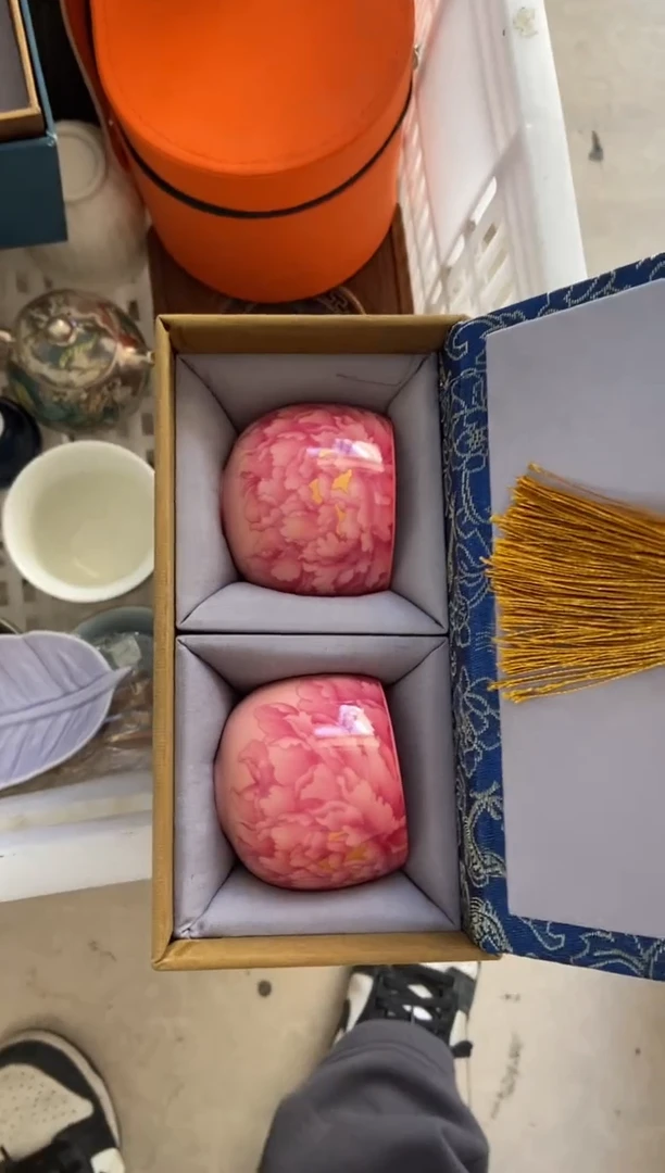 无运费险有瑕疵的摄影的产品有使用过的痕迹有点脏介意勿拍