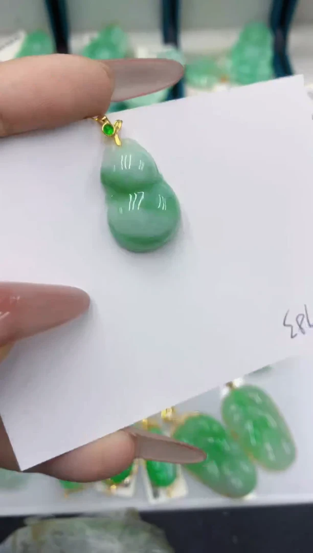 颈饰未镶嵌翡翠11111