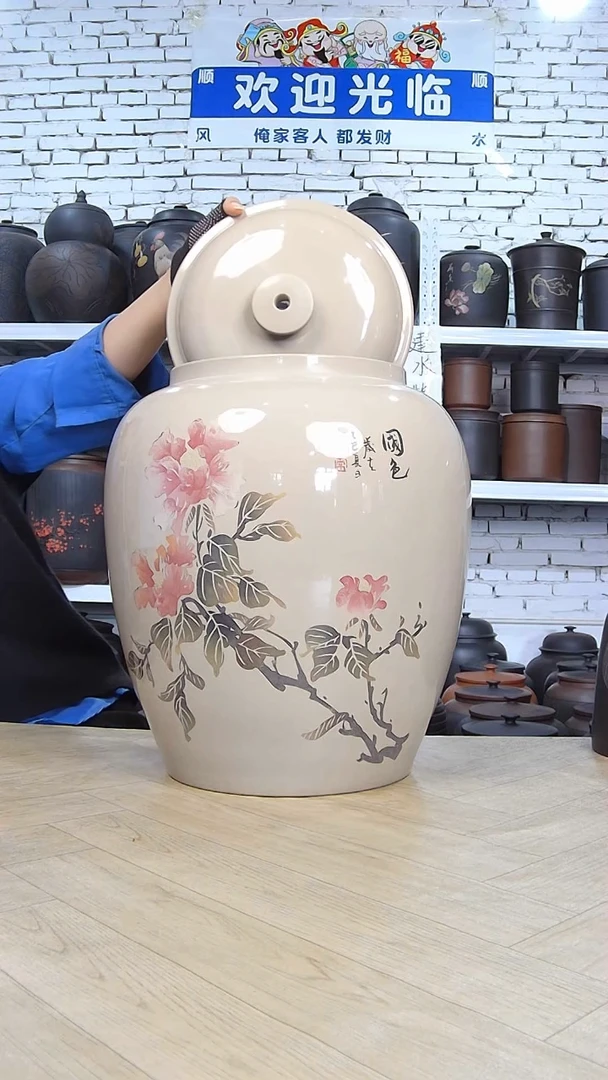 全品无瑕疵   22升白泥水缸