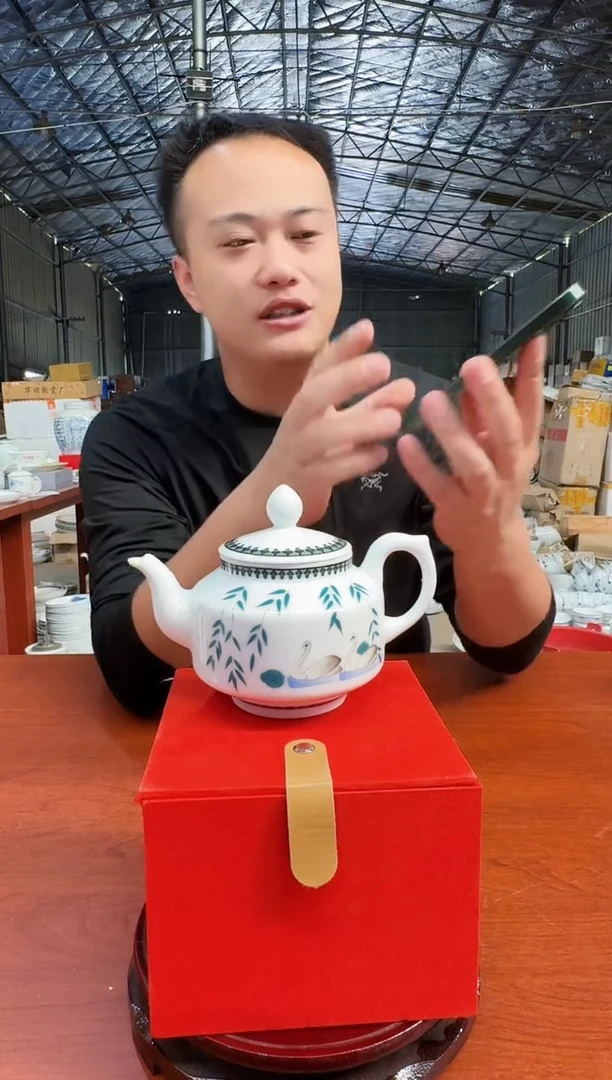005函夏非遗釉下五彩天鹅鹅潭夜月茶壶