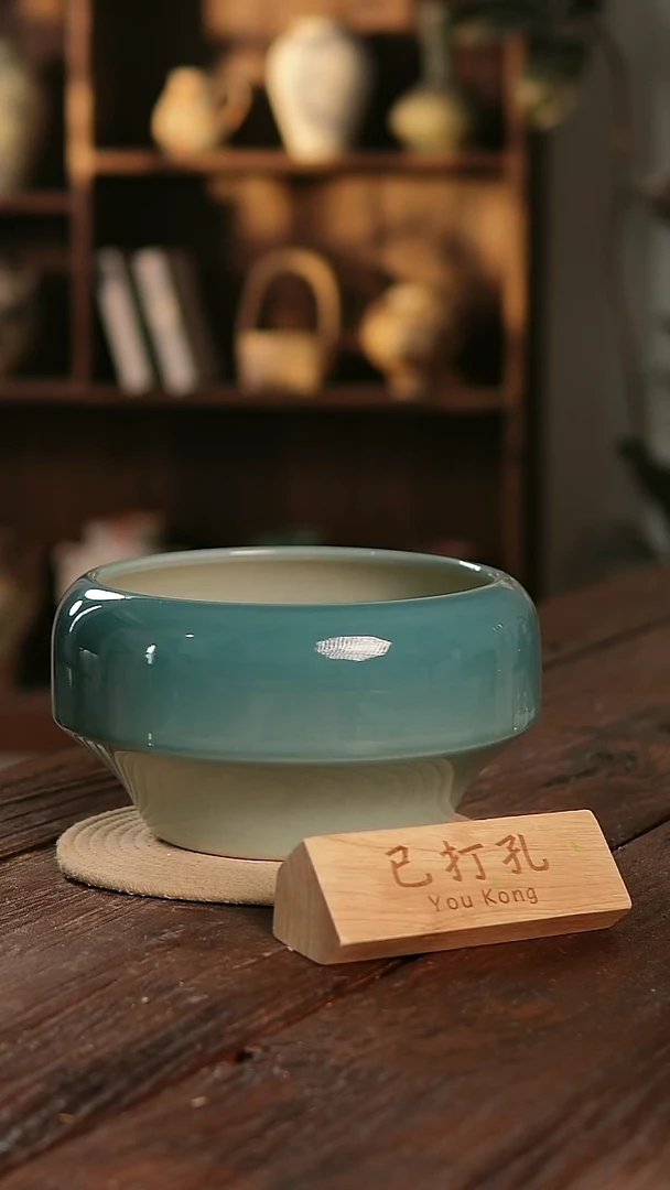 摆件14-230高15口22误差2已打孔