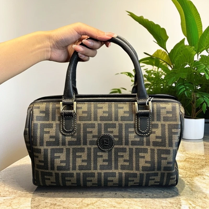 95新 FENDI/芬迪 兔兔奢菠萝/芬迪手提包/29043