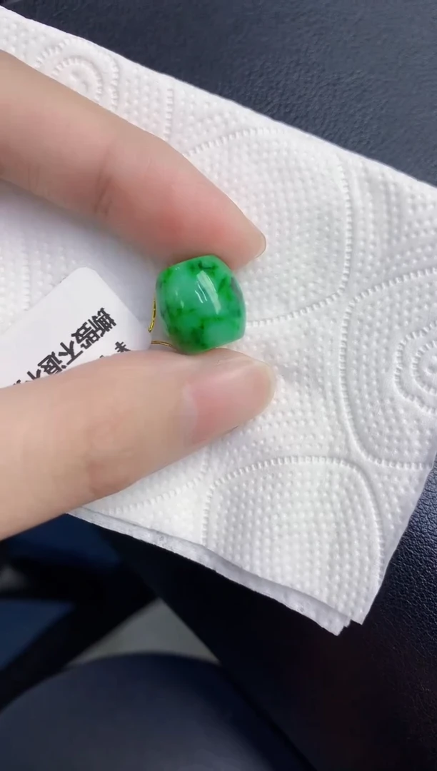颈饰未镶嵌翡翠天然翡翠缅甸A货