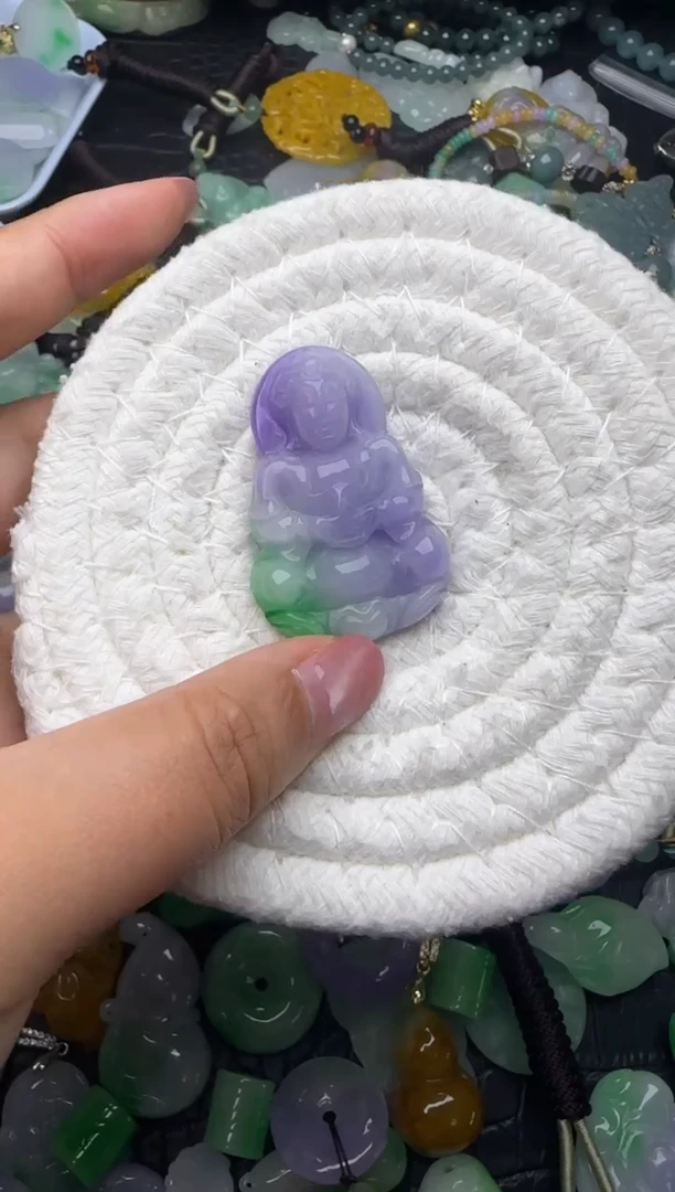 颈饰未镶嵌翡翠缅甸翡翠吊坠
