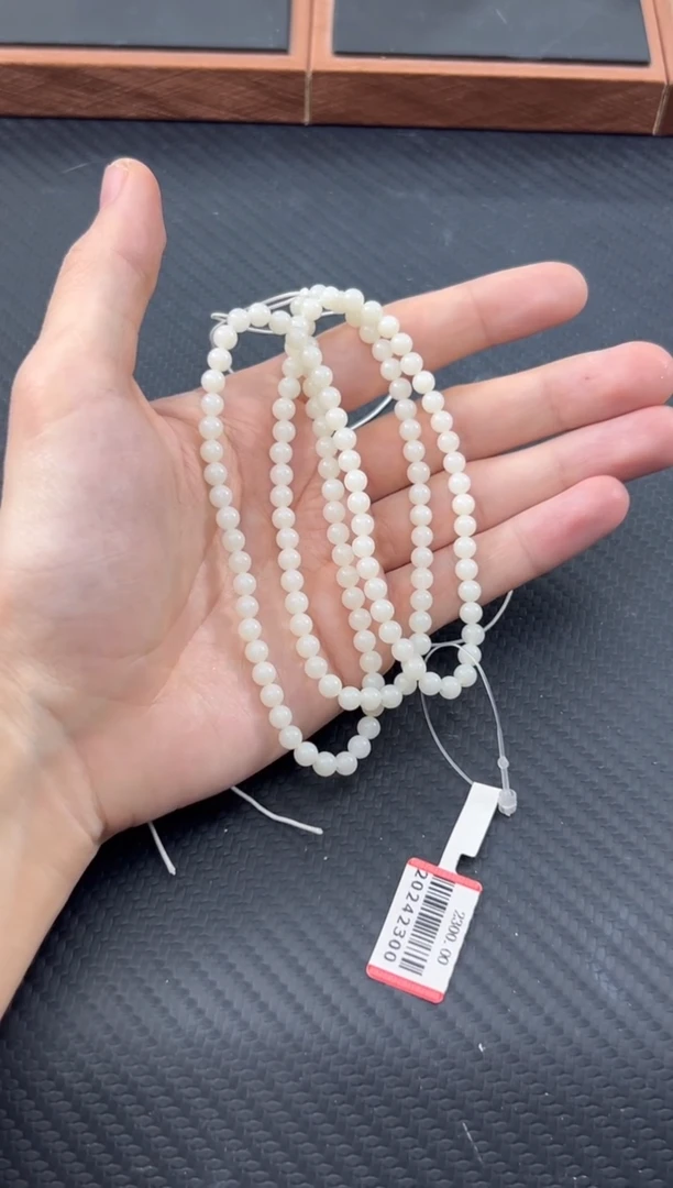 和田玉未镶嵌项链且末微色差米达卡5长串