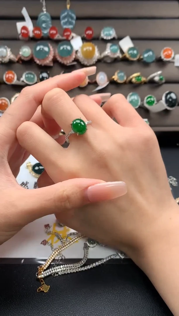 【闪购商品】翡翠戒指银S925镶嵌32131231