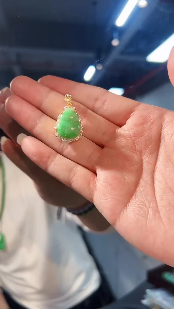 【闪购商品】翡翠颈饰未镶嵌缅料A货/支持复检/一件