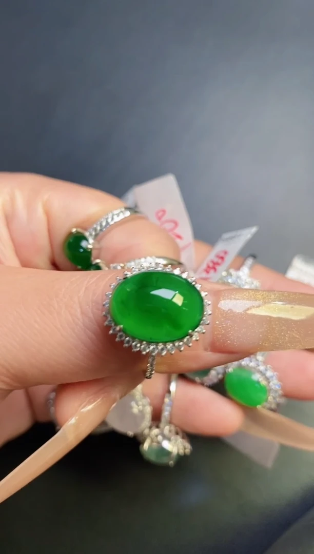 银S925镶嵌戒指翡翠天然
