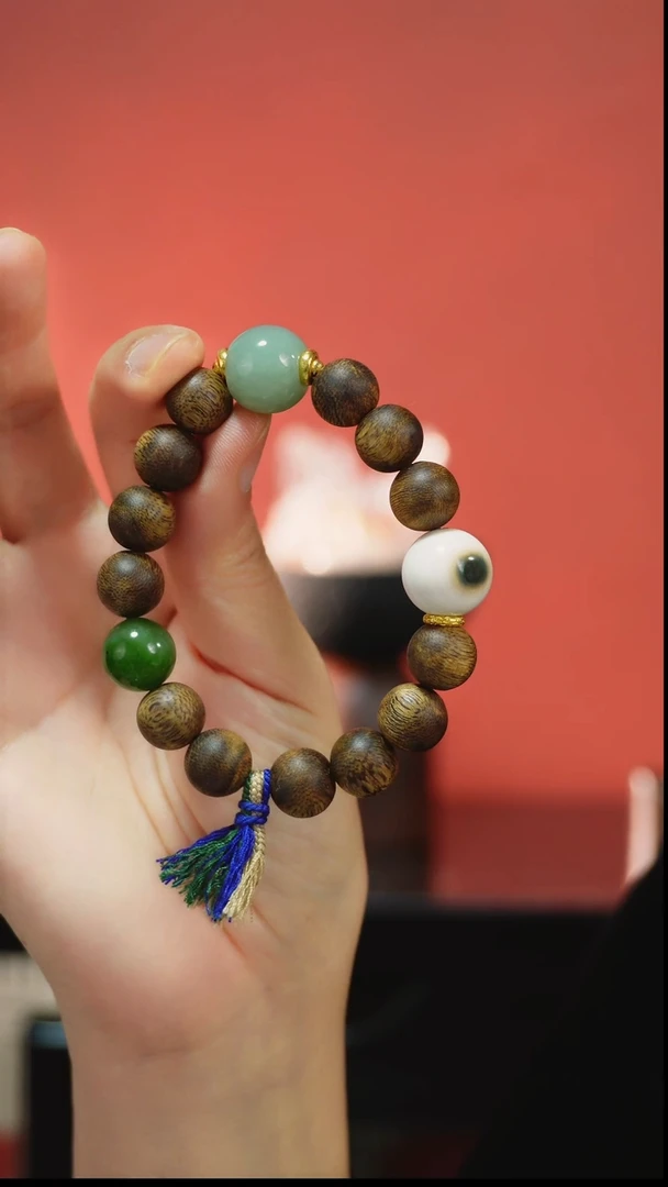 18K金镶嵌手链和田玉手串