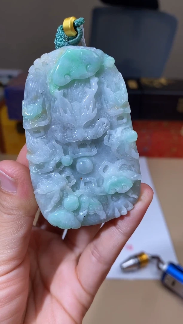 【闪购商品】翡翠颈饰未镶嵌天然A货翡翠