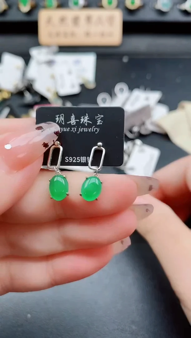 银S925镶嵌戒指翡翠1